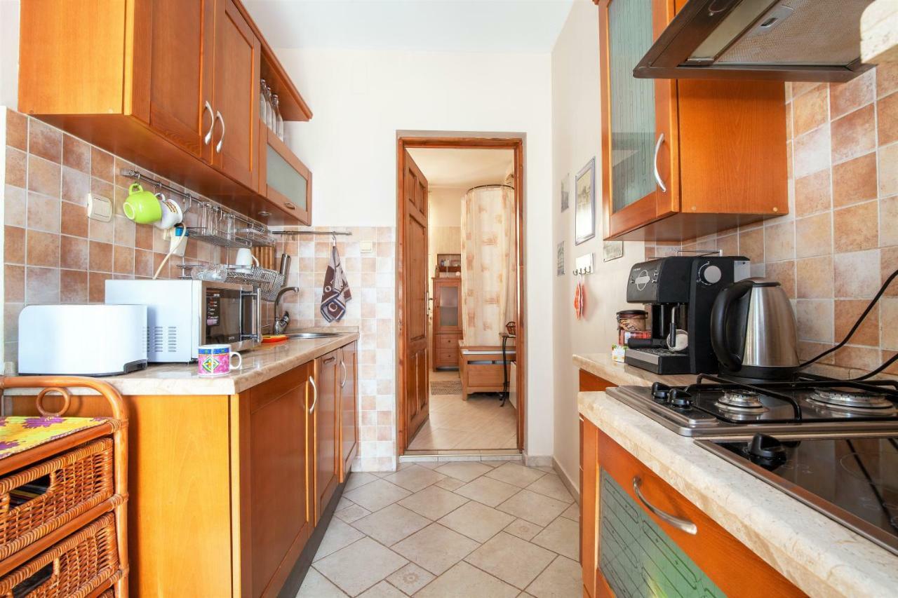 Time Traveling Apartment Sofia City Esterno foto